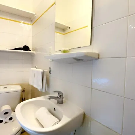 Bonaparte - Wifi, Hyper Centre, 2 Pers Apartamento *